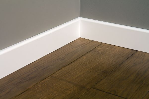 Baseboards Installation Service
