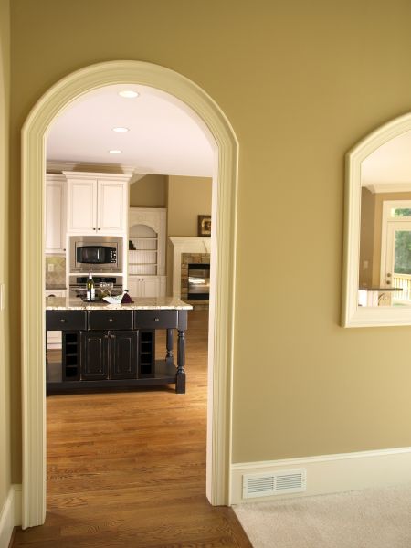 Curved Molding Installation