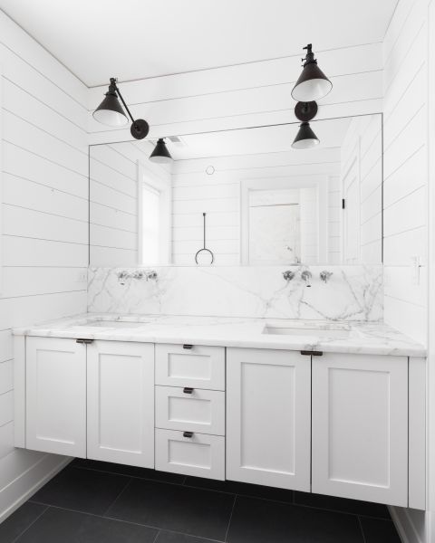 Bathroom Shiplap Placement